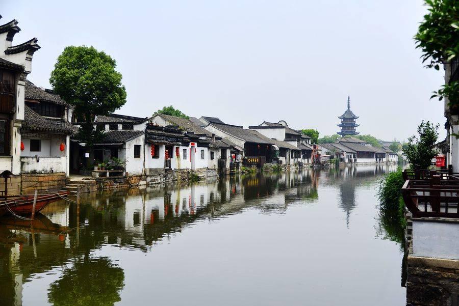 落马官员出镜忏悔，哭诉称对不起父亲：我恨自己爱慕虚荣财迷心窍